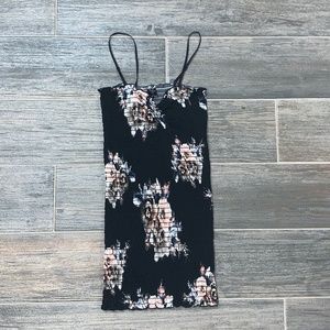🍦Forever 21 Floral Stretch Dress